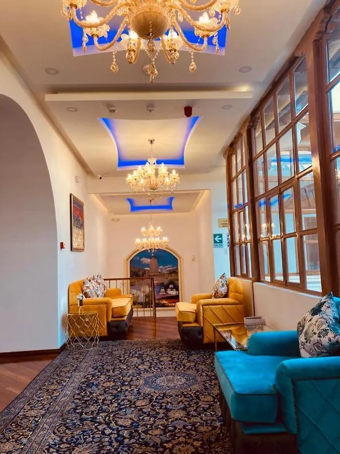 Hotel Catedral Internacional Quito